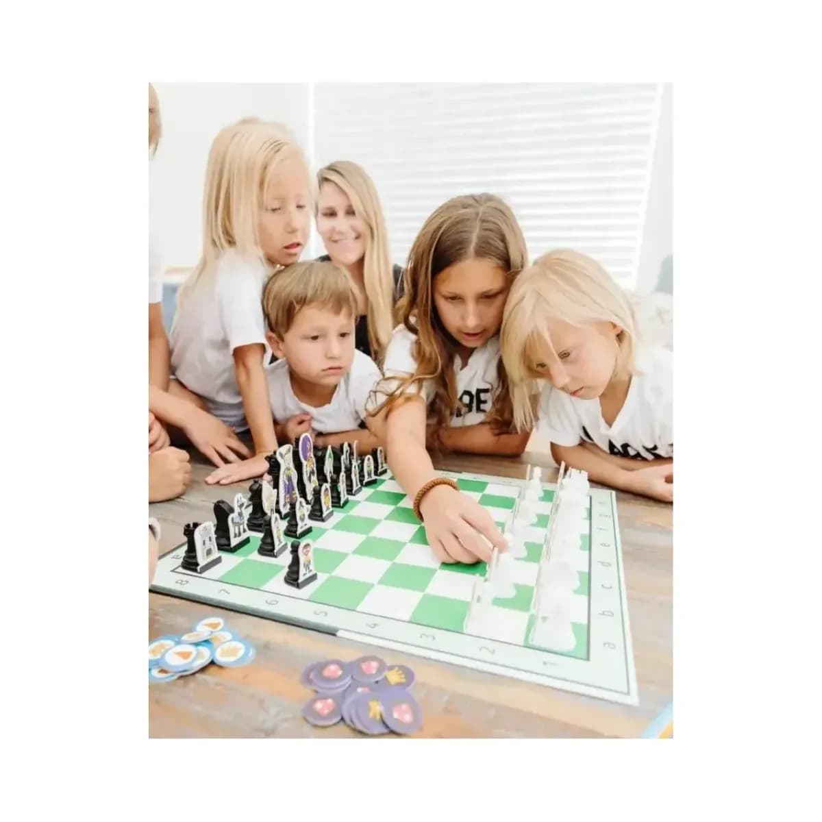 Story Time Chess - 2021 Toy of The Year Award Winner - Image 7