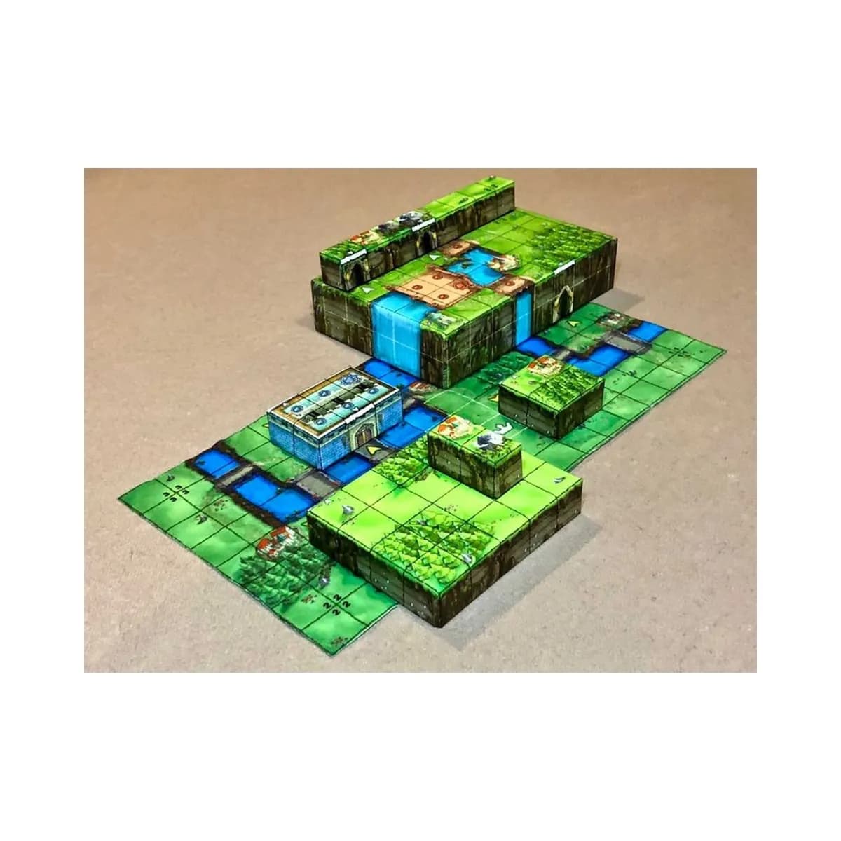 Tiny Epic Tactics - Image 2