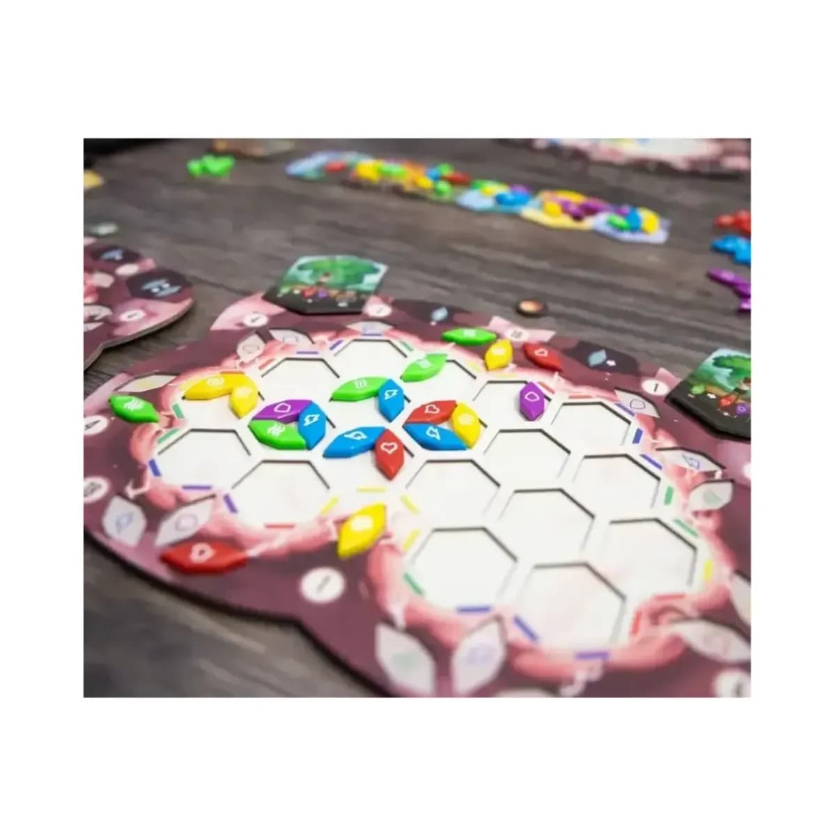 Vivid Memories Board Game - Image 4